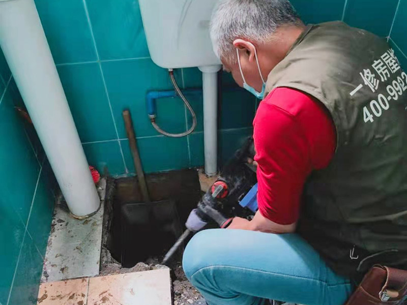 广州卫浴安装及维修-广州蹲便器漏水修理-广州厕所马桶维修方案